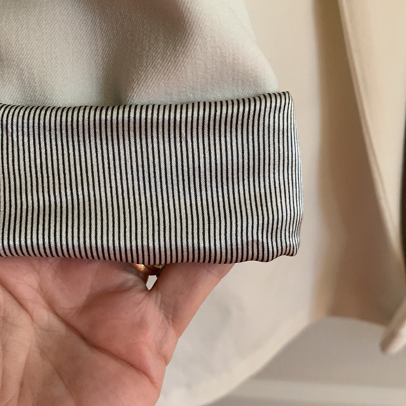 Long Cream-Colored Blazer with Slash Pockets "Armani Look"  Size L  Worn Once - Picture 10 of 10